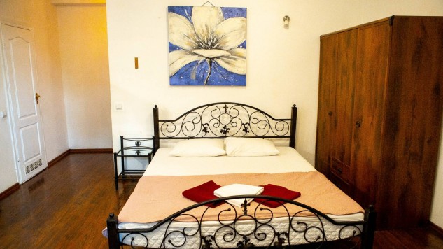 06 кровать